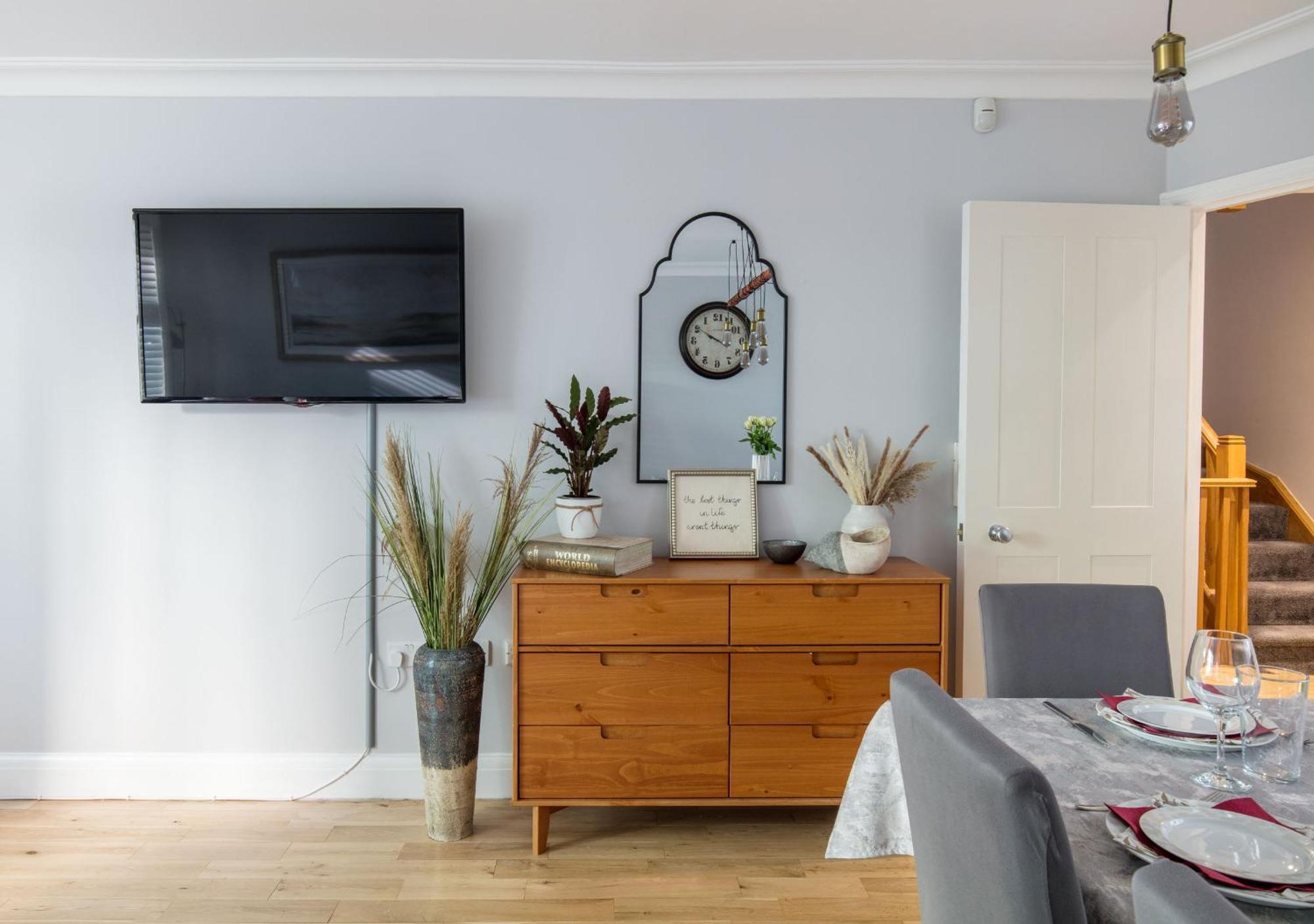 Spacious Quiet 4Bedrooms 6Beds House With Private Garage 5Min Walk To Paddington Station Лондон Екстер'єр фото
